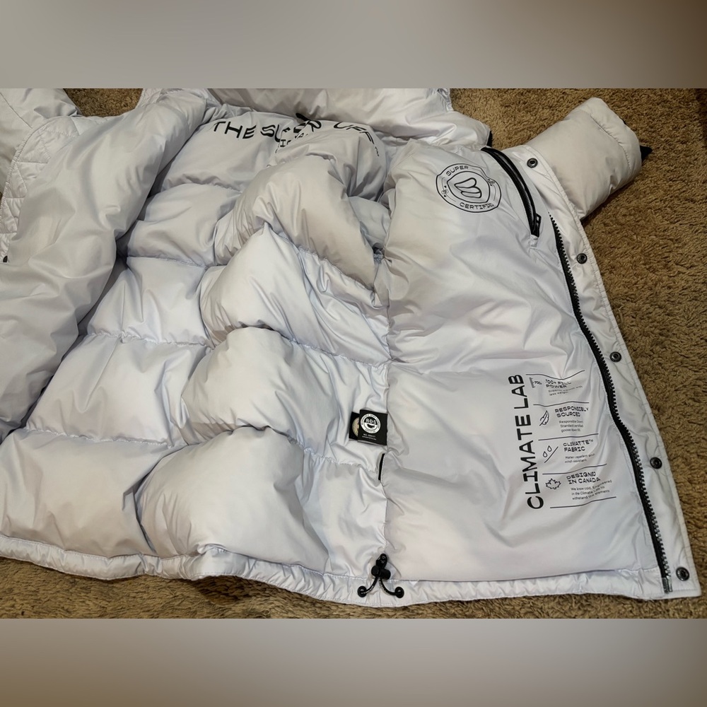 Aritzia The Super Puff - Very Light Gray (grayish white w/ blue hue) Size XS - Picture 12 of 16